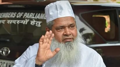 'മുസ്ലീങ്ങളെപ്പോലെ ഹിന്ദുക്കളും നേരത്തെ വിവാഹം കഴിച്ച് കൂടുതൽ കുട്ടികളെ ഉൽപാദിപ്പിക്കൂ'; എംപി വിവാദത്തില്‍