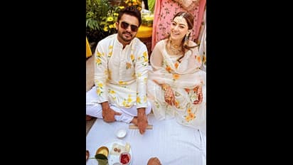 హన్సిక వివాహ వేడుకలు.. పేద పిల్లలకు ప్రత్యేక ఆహ్వానం.. హర్షిస్తున్న నెటిజన్లు.. ప్రీ వెడ్డింగ్ పిక్స్!