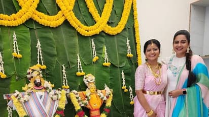 నెరవేరిన తీన్ మార్ సావిత్రి సొంతింటి కల... నూతన గృహప్రవేశం ఫోటోలు వైరల్!