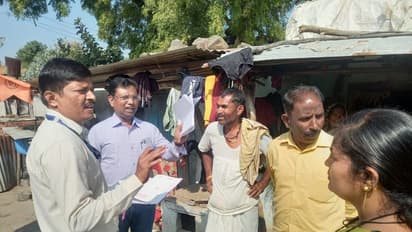 ಮತದಾರ ಪಟ್ಟಿಪರಿಷ್ಕರಣೆಯ ಕುರಿತು ಹಳ್ಳಿಗಳಿಗೆ ಅಧಿಕಾರಿಗಳ ದಂಡು