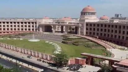 UP में जातिगत रैलियों पर लगेगी रोक? HC ने BJP, सपा, कांग्रेस, बसपा और चुनाव आयुक्त को नोटिस जारी कर मांगा जवाब