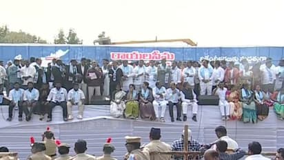 కర్నూలులో రాయలసీమ గర్జన సభ.. భారీగా తరలివస్తున్న జనం..