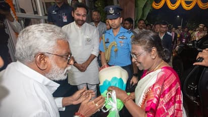 తిరుమల శ్రీవారిని దర్శించుకున్న రాష్ట్రపతి ద్రౌపది ముర్ము (Photos)