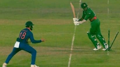 షార్ట్ లెగ్ పొజిషన్లో విరాట్ కోహ్లీ ఫీల్డింగ్... భయంతో వికెట్ పారేసుకున్న బంగ్లా బ్యాటర్...