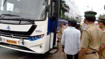 ഓരോ ട്രിപ്പിന് മുൻപും ചെക്കിങ്; ടൂറിസ്റ്റ് ബസുകൾ കട്ടപ്പുറത്ത്; കെഎസ്ആർടിസിയെ രക്ഷിക്കാനോ?