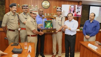 'പഴുതടച്ച് അന്വേഷണം, തെളിവ് ശേഖരണം'; വിദേശ വനിതയുടെ കൊലപാതകം അന്വേഷിച്ച സംഘത്തെ ആദരിച്ച് ഡിജിപി