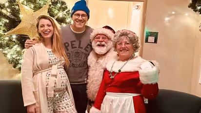 Blake Lively all set for holiday season; actress flaunts her baby bump