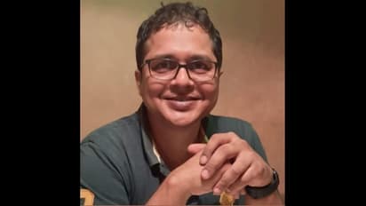 जयपुर इंटरनेशनल एयरपोर्ट से देर रात हुआ कांडः प्लेन से उतरते ये बड़ा नेता गिरफ्तार, पुलिस ने नहीं बताई वजह भी