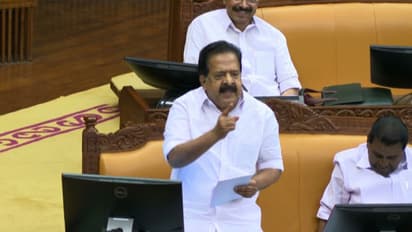 'നിങ്ങളുടെ ചരിത്രം എന്നെക്കൊണ്ട് പറയിപ്പിക്കരുത്'; വിഴിഞ്ഞം പദ്ധതി പിണറായി സർക്കാർ വൈകിപ്പിച്ചെന്ന് ചെന്നിത്തല