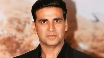 किसी की 7 तो किसी को मिले 57 रुपए, जानिए कितनी थी बॉलीवुड के 8 सुपरस्टार्स की फर्स्ट सैलेरी