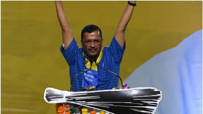 ഡബിൾ എഞ്ചിൻ കെജ്രിവാൾ, ലക്ഷ്യം 2024; മധ്യവർഗത്തിനിടയിലെ എഎപി മാജിക്ക് എന്ത്? ദില്ലിയിൽ കോൺഗ്രസിന് പിഴച്ചതെവിടെ