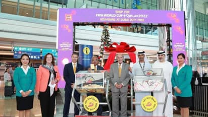 വീണ്ടുമൊരു മലയാളിക്ക്  യുഎഇയില്‍ ഭാഗ്യ സമ്മാനം; വിമാനത്താവളത്തില്‍ വെച്ച് എടുത്ത ടിക്കറ്റിലൂടെ കൈവന്നത് 7 കോടി