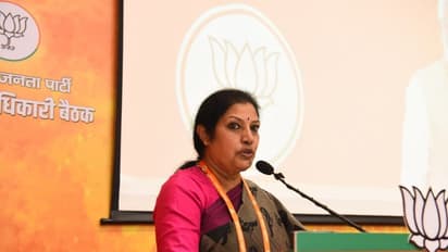 బీసీలకు అమలు చేస్తున్న సంక్షేమ పథకాలపై శ్వేతపత్రం విడుదలకు బీజేపీ డిమాండ్‌