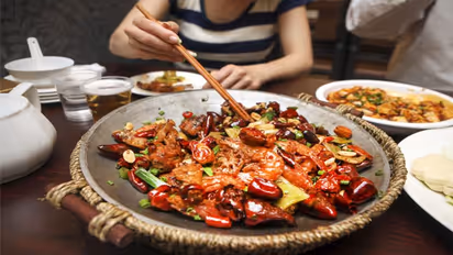 ಹೆಚ್ಚು ಸ್ಪೈಸಿ ಆಹಾರ ತಿಂದ್ರೆ ಮೂಳೆ ಮುರಿಬೋದು ಎಚ್ಚರ !