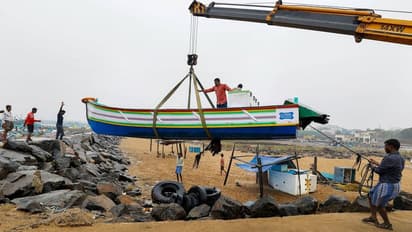 तमिलनाडु में 'मैंडूस साइक्लोन' का खतरा मंडराया, IMD ने जारी किया अगले तीन दिनों तक भारी बारिश का अलर्ट