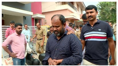 വീടുവാങ്ങി മോടി പിടിപ്പിച്ചപ്പോള്‍ നാട്ടുകാര്‍ക്ക് സംശയം; ഒരുവര്‍ഷം മുമ്പ് 50 പവന്‍ മോഷ്ടിച്ച യുവാവ് കുടുങ്ങി