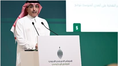 സൗദിയില് നടപ്പുവർഷ ബജറ്റിൽ 102 ശതകോടി റിയാൽ മിച്ചം; രാജ്യം വന് സാമ്പത്തിക സ്ഥിതി നേടിയെന്ന് മന്ത്രാലയം