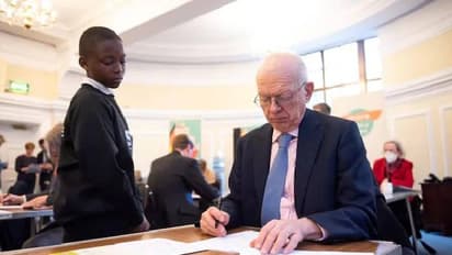 എംപിമാര്ക്ക് പരീക്ഷ നടത്തി, പലരുടേയും പ്രകടനം പത്ത് വയസുള്ള കുട്ടിയുടെ പ്രകടനത്തേക്കാള് മോശം