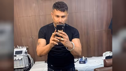 Renowned Bollywood singer Honey Singh launches Toddy app