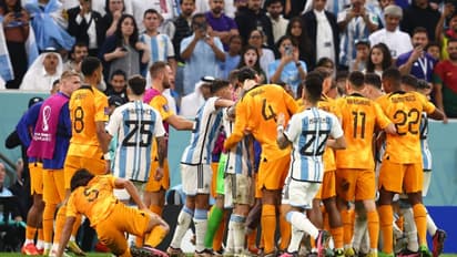 റഫറി പുറത്തെടുത്തത് 16 കാര്‍ഡുകള്‍! അര്‍ജന്റീന- നെതര്‍ലന്‍ഡ്‌സ് മത്സരം ലോകകപ്പിലെ റെക്കോര്‍ഡ് പുസ്തകത്തില്‍