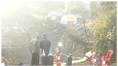 കളിക്കിടെ കുഴല്കിണറില് വീണു, 4 ദിവസത്തെ പരിശ്രമം, പുറത്തെടുക്കാനായെങ്കിലും 8 വയസുകാരന് മരിച്ചു