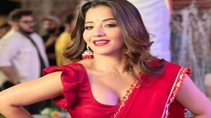 40 की उम्र में कयामत लगती है ये भोजपुरी एक्ट्रेस.. 10 Photo में देखिए रेड साड़ी में बोल्ड लुक के साथ ढाया कहर 