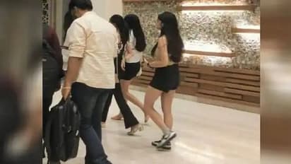   शर्मनाक: ‘मुझे चिंता है मैं नपुंसक न हो जाऊं’, गर्ल्स कॉलेज के पेपर में लड़कियों से पूछे ऐसे अश्लील सवाल