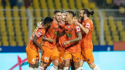 ISL 2023-24: FC Goa dominates Mohun Bagan Super Giants with 4-1 victory at the Salt Lake stadium