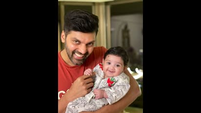 ಮೊದಲ ಬಾರಿಗೆ ಮಗಳ ಫೋಟೋ- ಹೆಸರು ರಿವೀಲ್ ಮಾಡಿದ 'ಯುವರತ್ನ' ನಟಿ ಸಯೇಶಾ