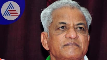 'ಒಕ್ಕಲಿಗರು ಸಂಸ್ಕೃತಿ ಹೀನರು' ಅವಹೇಳನಕಾರಿ ಹೇಳಿಕೆ: ನಮಗೆ ಸಂಸ್ಕೃತಿ ಪಾಠ ಮಾಡುವಂತೆ ಭಗವಾನ್ ಮನೆಮುಂದೆ ಒಕ್ಕಲಿಗರು ಪಟ್ಟು!