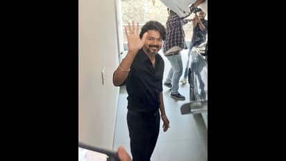 போன முறை பட்டதே போதும்..! இந்த முறை உஷாரான விஜய்... எந்த விஷயத்தில் தெரியுமா?