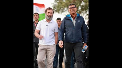 Raghuram Rajan Bharat Jodo Yatra: ராகுலுடன் கைகோர்த்த ரகுராம் ராஜன்!பாரத் ஜோடோ யாத்திரையில் பங்கேற்று நடந்தார்