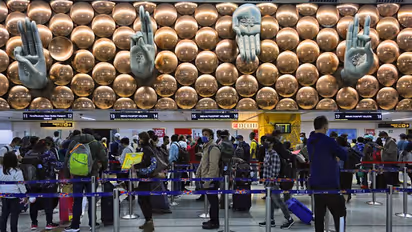 Delhi airport officials to fix congestion by December-end; shares smart travel tip