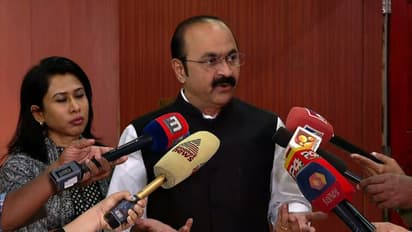 'കുഴൽപ്പണക്കേസിൽ കേരള പൊലീസ് വിവരം നൽകുന്നില്ലെന്ന് പാർലമെന്റിൽ മറുപടി, സർക്കാരും ബിജെപിയും തമ്മിൽ ഒത്തുകളി'