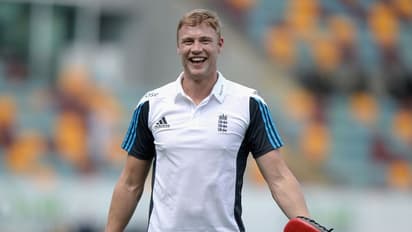 കാര് അപകടം, ഇംഗ്ലണ്ട് താരം അന്ഡ്ര്യു ഫ്ലിന്റോഫിന് പരിക്ക്, എയര് ലിഫ്റ്റ് ചെയ്ത് ആശുപത്രിയിലേക്ക് മാറ്റി