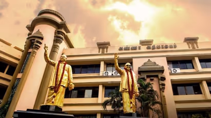 நெல்லை மாவட்ட திமுக செயலாளர் மாற்றம்; அப்துல் வஹாப் நீக்கப்பட்டு மைதீன் கான் நியமனம்