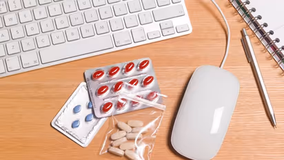 വയാഗ്രയുടെ പേരില് തട്ടിപ്പ്, അമേരിക്കക്കാരെ പറ്റിച്ച മുംബൈ സംഘം പിടിയില്