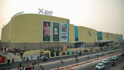 1 വര്ഷത്തിനിടെ തലസ്ഥാനത്തെ ലുലു മാള് സന്ദര്ശിച്ചത് 2 കോടിയിലധികം ആളുകള്, 20 ലക്ഷം വാഹനങ്ങള്