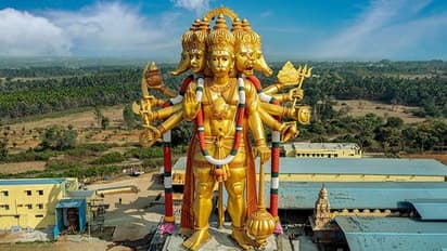 Hanuman Ashtami 2022: सुख-समृद्धि के लिए 16 दिसंबर को करें हनुमानजी की पूजा, इस खास चीज का लगाएं भोग