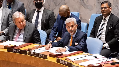 India hits back at Pakistan over Kashmir issue at UN | Top quotes