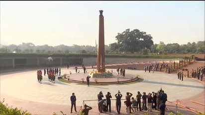 'രാജ്യത്തെ സുരക്ഷിതമായി നിർത്തുന്നതിൽ എന്നും കടപ്പെട്ടിരിക്കുന്നു', സൈനികർക്ക് ആദരമർപ്പിച്ച് പ്രധാനമന്ത്രി