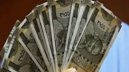 రూ. 10 వేలు ఇవ్వండి.. లైంగిక వేధింపుల కేసు సెటిల్ చేస్తాం.. అవినీతికి పాల్పడిన ఇద్దరు పోలీసులపై వేటు