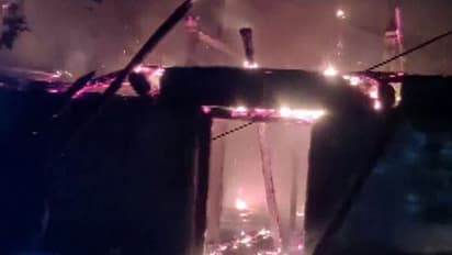 మంచిర్యాలలో ఆరుగురి సజీవదహనం: ప్రియుడితో కలిసి భార్య చేసిన పని..!