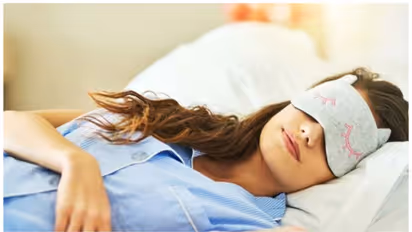 രാത്രി നല്ല ഉറക്കം കിട്ടാൻ ശ്രദ്ധിക്കേണ്ട കാര്യങ്ങളും കഴിക്കേണ്ട ഭക്ഷണങ്ങളും...