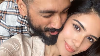 'നീ വിലമതിക്കാനാകാത്തത്, എല്ലാത്തിനും നന്ദി', കാളിദാസ് ജയറാമിനോട് കാമുകി തരിണി