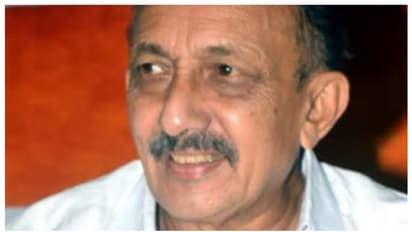 കെപിസിസി ട്രഷറര് വി പ്രതാപചന്ദ്രന്റെ മരണം: മക്കൾ ഡിജിപിക്ക് പരാതി നൽകി