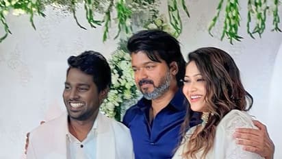 அட்லீயின் முதல் வாரிசு... பிரியா அட்லீயின் வளைகாப்பு நிகழ்ச்சியில் முதல் ஆளாக ஆஜரான விஜய் - வைரலாகும் போட்டோஸ்