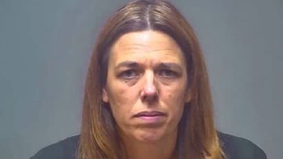 വ്യാജ അക്കൗണ്ടിലൂടെ സ്ഥിരം അധിക്ഷേപ കമന്റുകൾ, പൊലീസന്വേഷണത്തിൽ കണ്ടെത്തിയ പ്രതി സ്വന്തം അമ്മ!