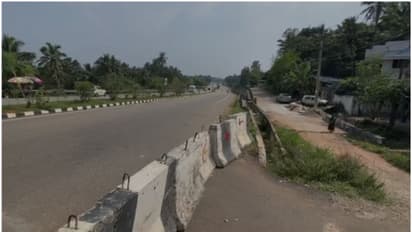 എല്ലാം ശരിയാക്കുമെന്ന് പറഞ്ഞ് ഏഴ് കൊല്ലം കഴിഞ്ഞു; പോറോഡുകാര്ക്ക് റോഡിലേക്ക് ഇറങ്ങാന് ഇന്നും വഴിയില്ല