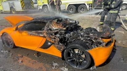 സൗദി അറേബ്യയില് ഓടിക്കൊണ്ടിരിക്കെ ആഡംബര കാറിന് തീപിടിച്ചു - വീഡിയോ